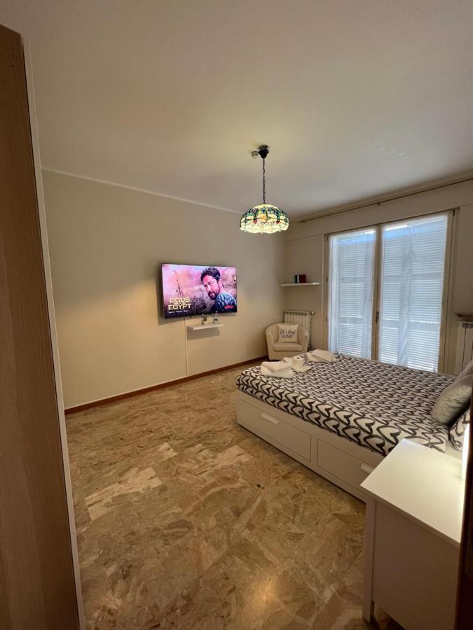 Casa Diego Camera Con Balcone Privato 피아첸차 외부 사진